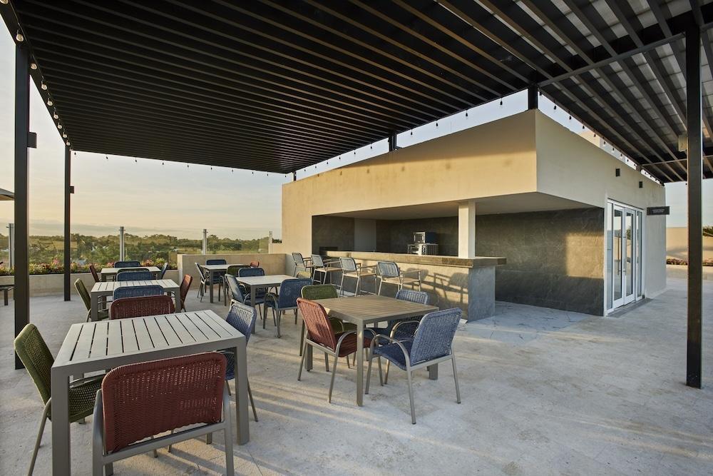 Residence Inn By Marriott Playa Del Carmen Eksteriør bilde